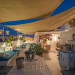 Portadamare Couette-café 3*