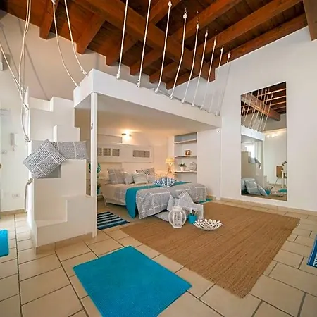 Portadamare Terrazza Panoramica Bed & Breakfast 3*