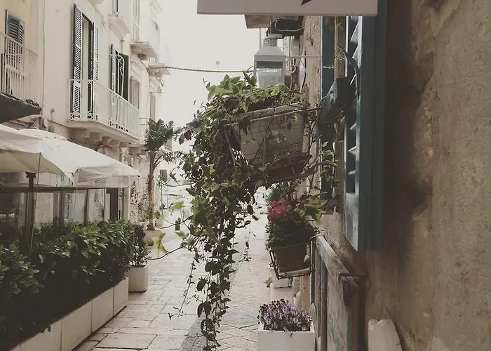 לינה וארוחת בוקר Portadamare טרני